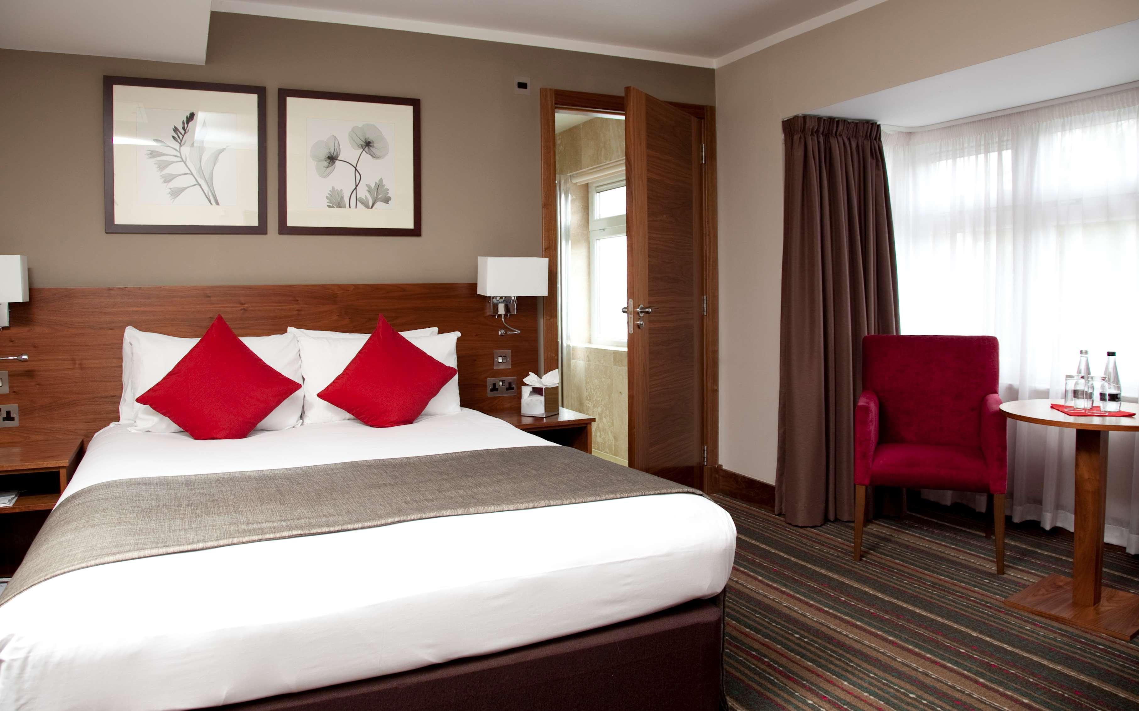 Best Western Palm Hotel London Room photo